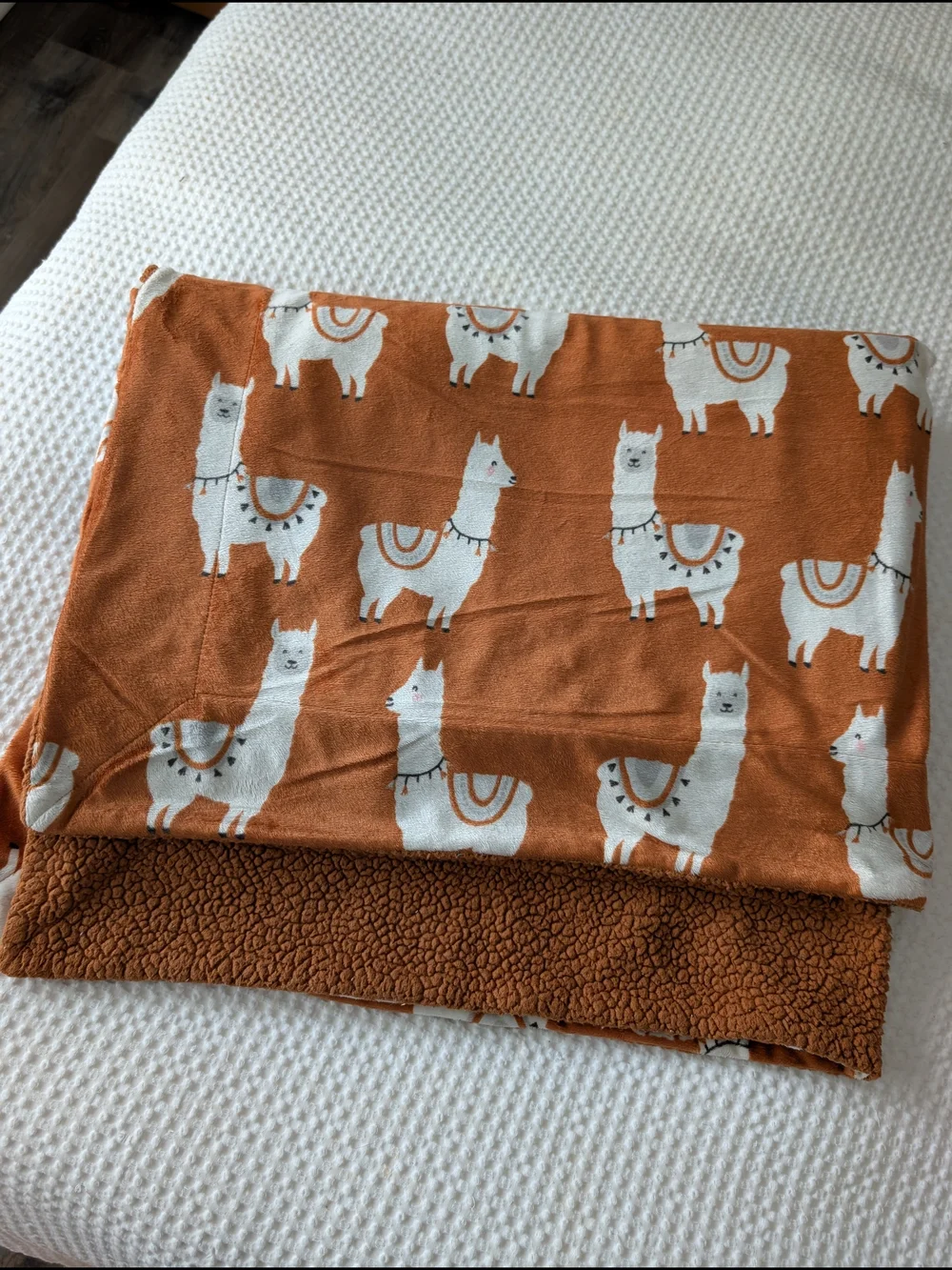 Cozy Llama Print Throw Blanket - Rust Orange